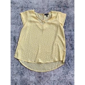 Luxology Blouse Top Womens M Yellow Floral Print Short Flutter Sleeve V Neck